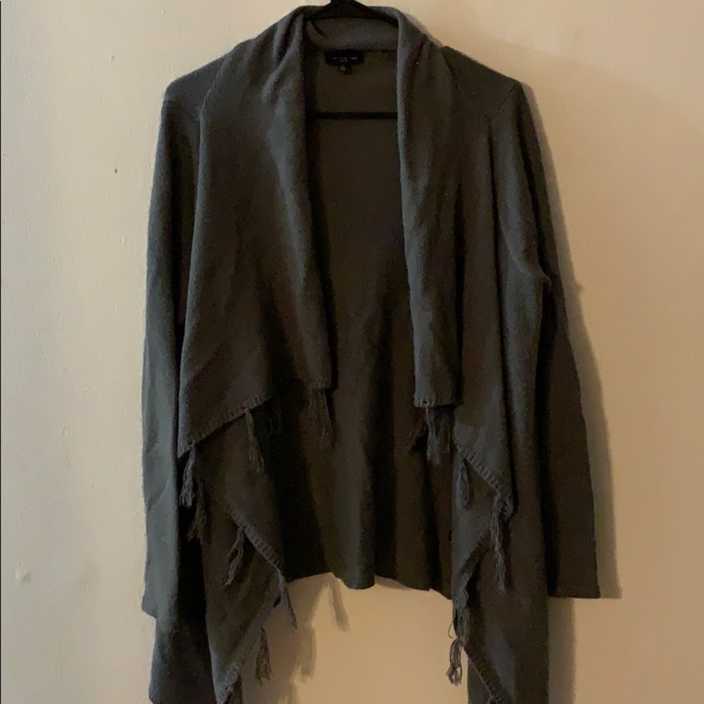 Grey cardigan
